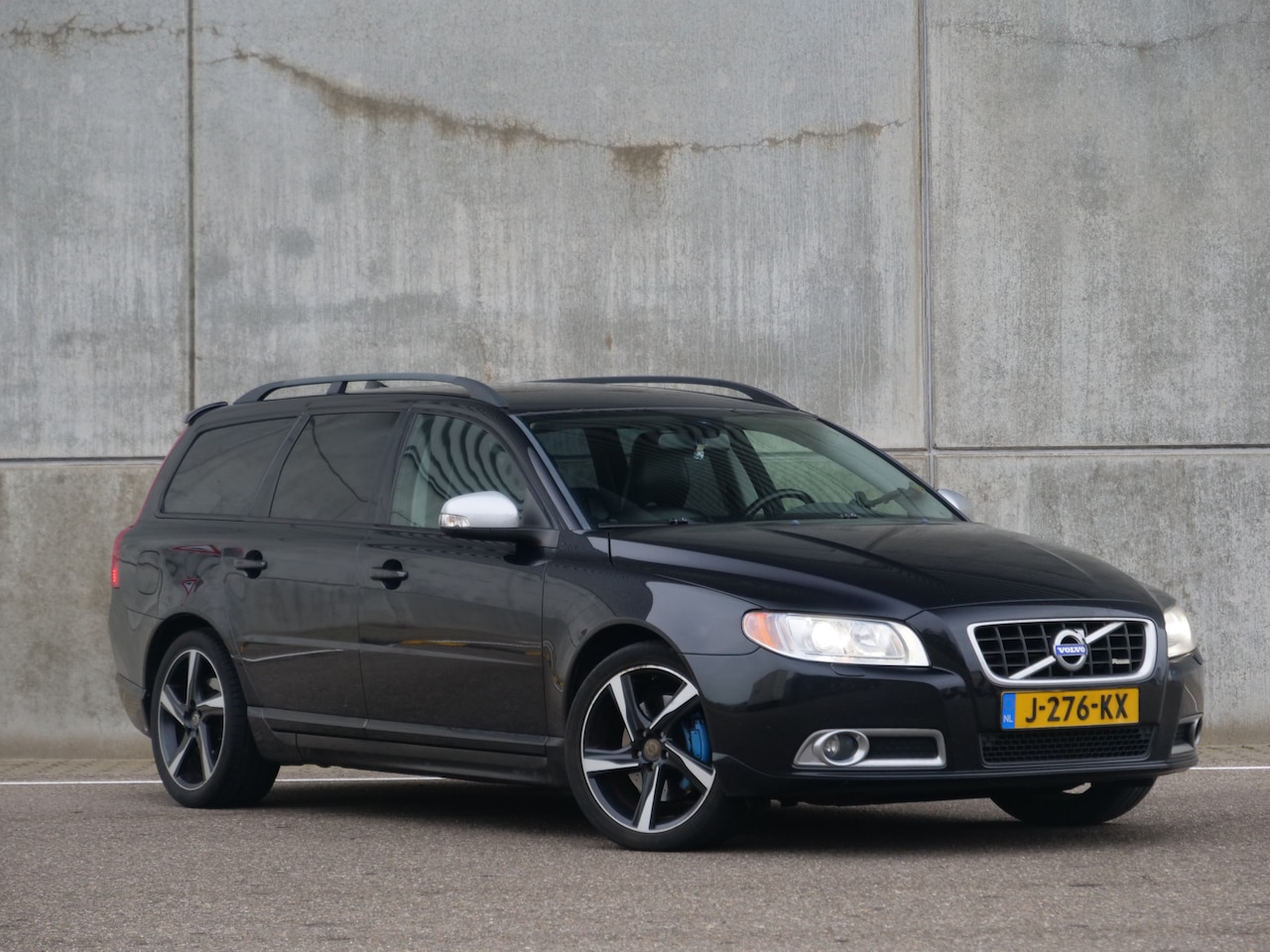 Volvo V70 - 2.5FT Momentum | R-Design | xenon.. - AutoWereld.nl
