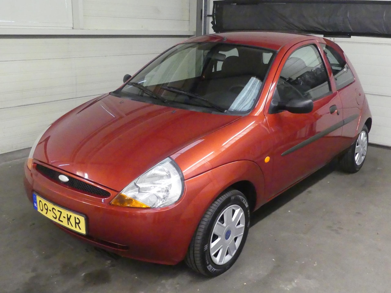 Ford Ka - 1.3 Futura - Airco - Weinig KM NAP! - Mooie auto! - AutoWereld.nl