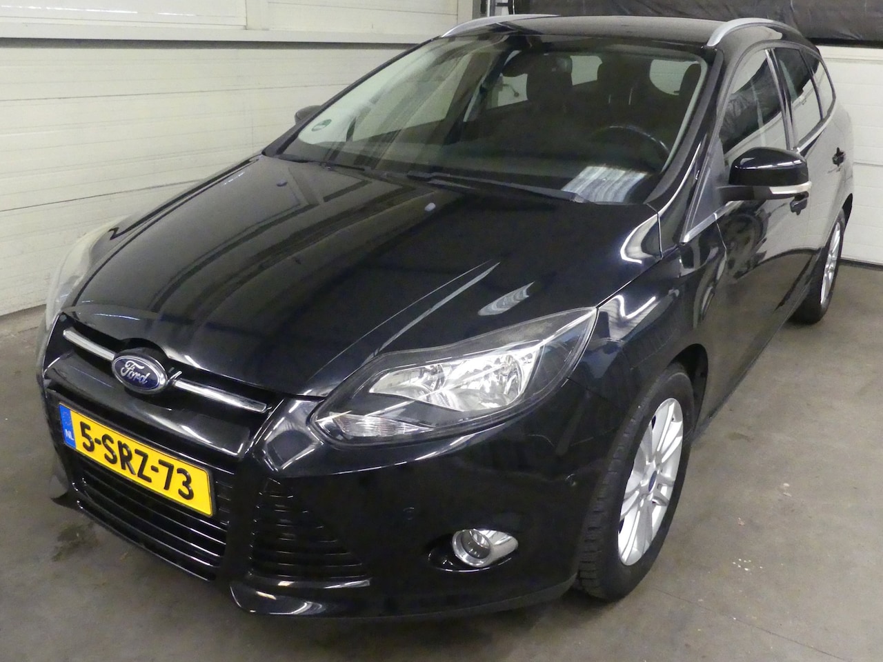 Ford Focus Wagon - 1.0 EcoB Edit Plus - Trekhaak - Keurig Onderhouden - AutoWereld.nl
