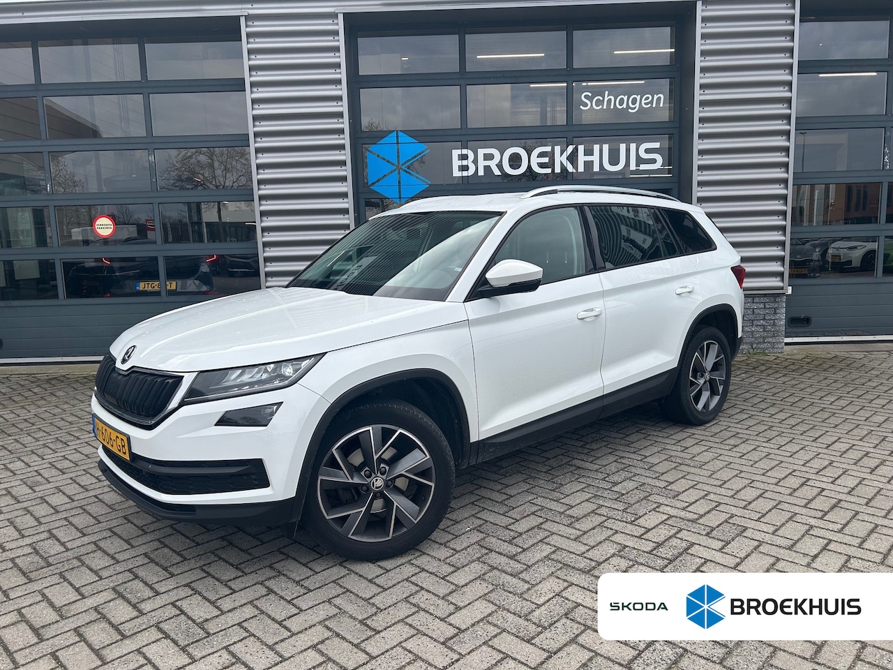Skoda Kodiaq - 1.5 TSI 150 pk Limited Business Edition | Achteruitrij camera | Climatronic | Apple Carpla - AutoWereld.nl