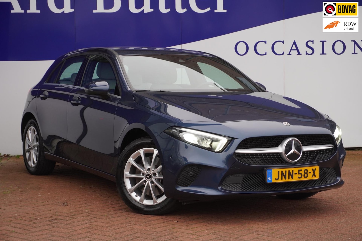 Mercedes-Benz A-klasse - 250 e Business Line PHEV / Camera / Navi / Stoelverwarm. / LED / = SUPER !! - AutoWereld.nl