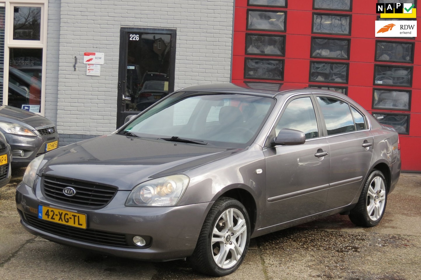 Kia Magentis - 2.0 CVVT X-ecutive 2.0 CVVT X-ecutive , AIRCO , LM SPORTVELG - AutoWereld.nl