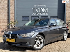 BMW 3-serie Touring - 318d High Executive|NAVI|LEDER|CRUISE