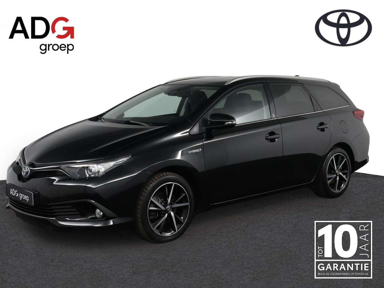 Toyota Auris - 1.8 Hybrid Executive | Trekhaak | Parkeersensoren | Stoelverwarming | Cruise-Control | Pan - AutoWereld.nl