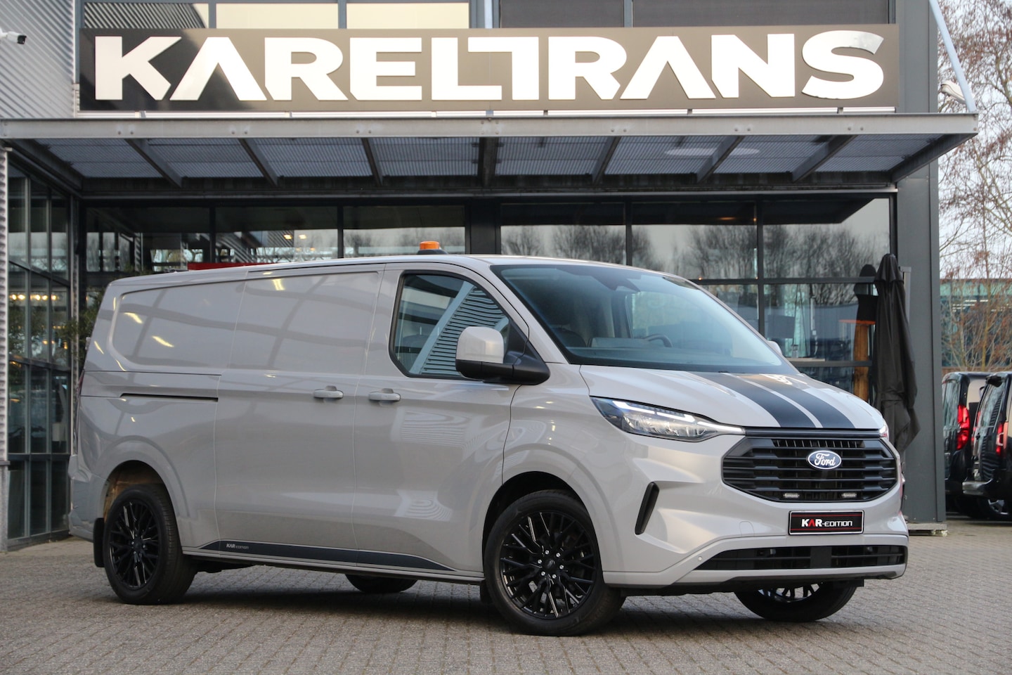 Ford Transit Custom - 2.0 TDCI 136 | Aut. | L2H1 | Trekhaak | Stuurwiel verwarming | Clima.. - AutoWereld.nl