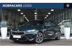 BMW 1-serie - 120 High Executive M Sport Automaat / Panoramadak / Sportstoelen / Adaptieve LED / M Adapt