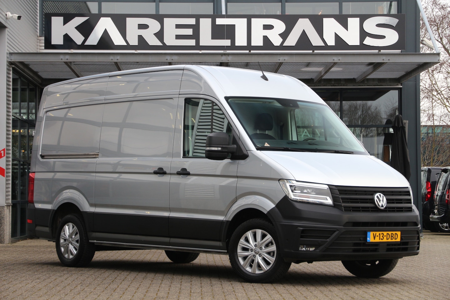 Volkswagen Crafter - 2.0 TDI 140 L3H3 | Aut. | 3T trekgewicht | Navi | Camera | Airco.. - AutoWereld.nl