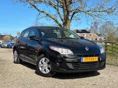 Renault Mégane - 1.6 Authentique | 66.000 NAP + Airco + Cruise nu € 6.975,