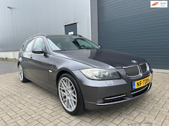 BMW 3-serie Touring - 335xi High EXE AUT Lees tekst