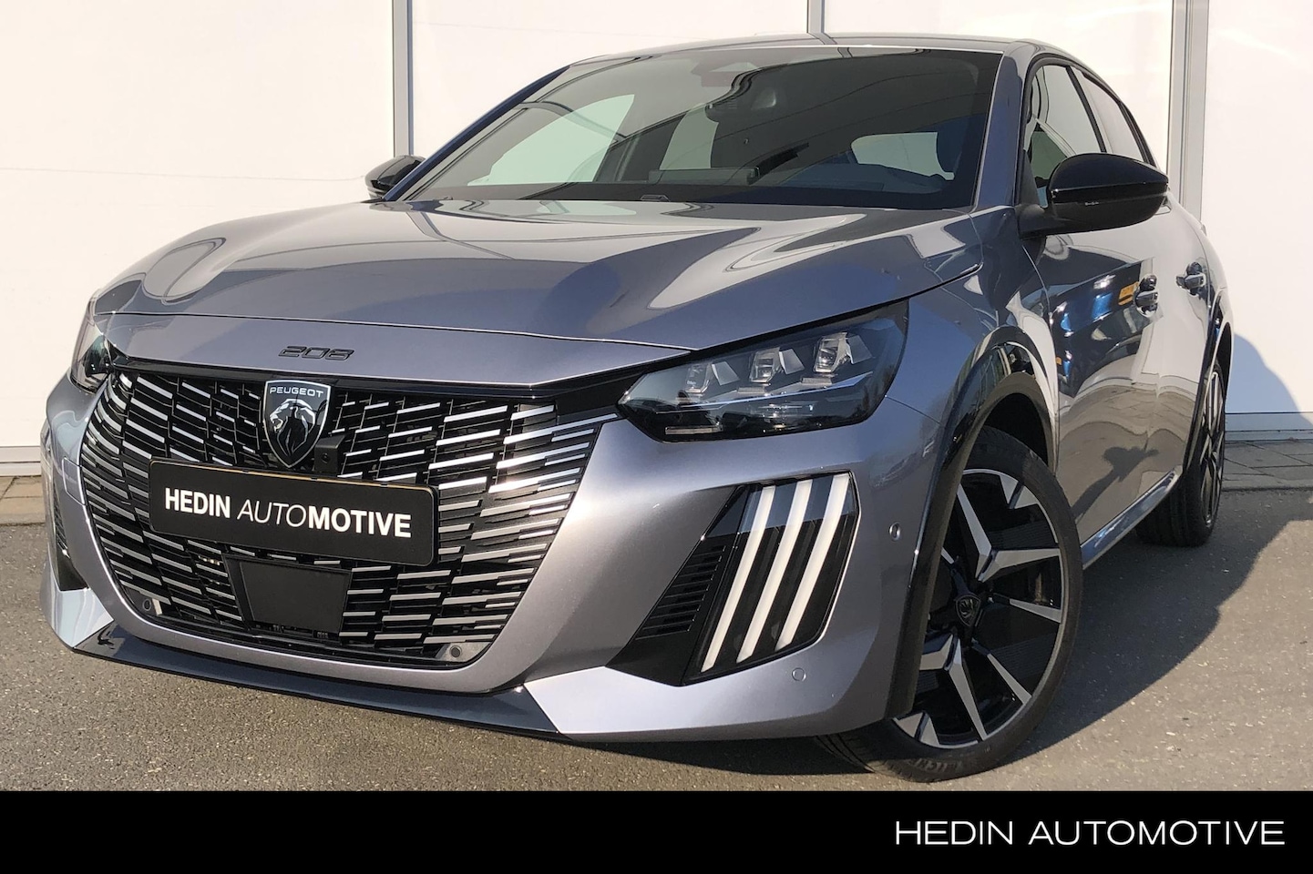 Peugeot 208 - 1.2 Hybrid 110PK e-DCS6 GT | Navigatie | Full Led | Camera | Parkeersensoren | LMV | - AutoWereld.nl