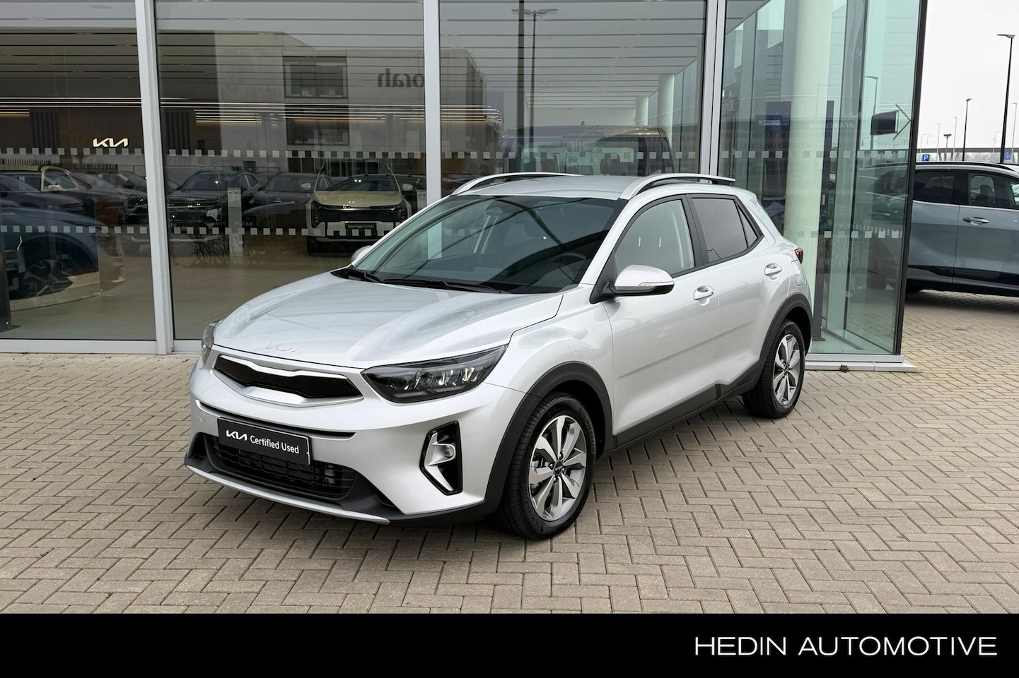 Kia Stonic - 1.0 T-GDi 100PK MHEV DynamicPlusLine | Navigatie | Camera | Climate control | Cruise contr - AutoWereld.nl