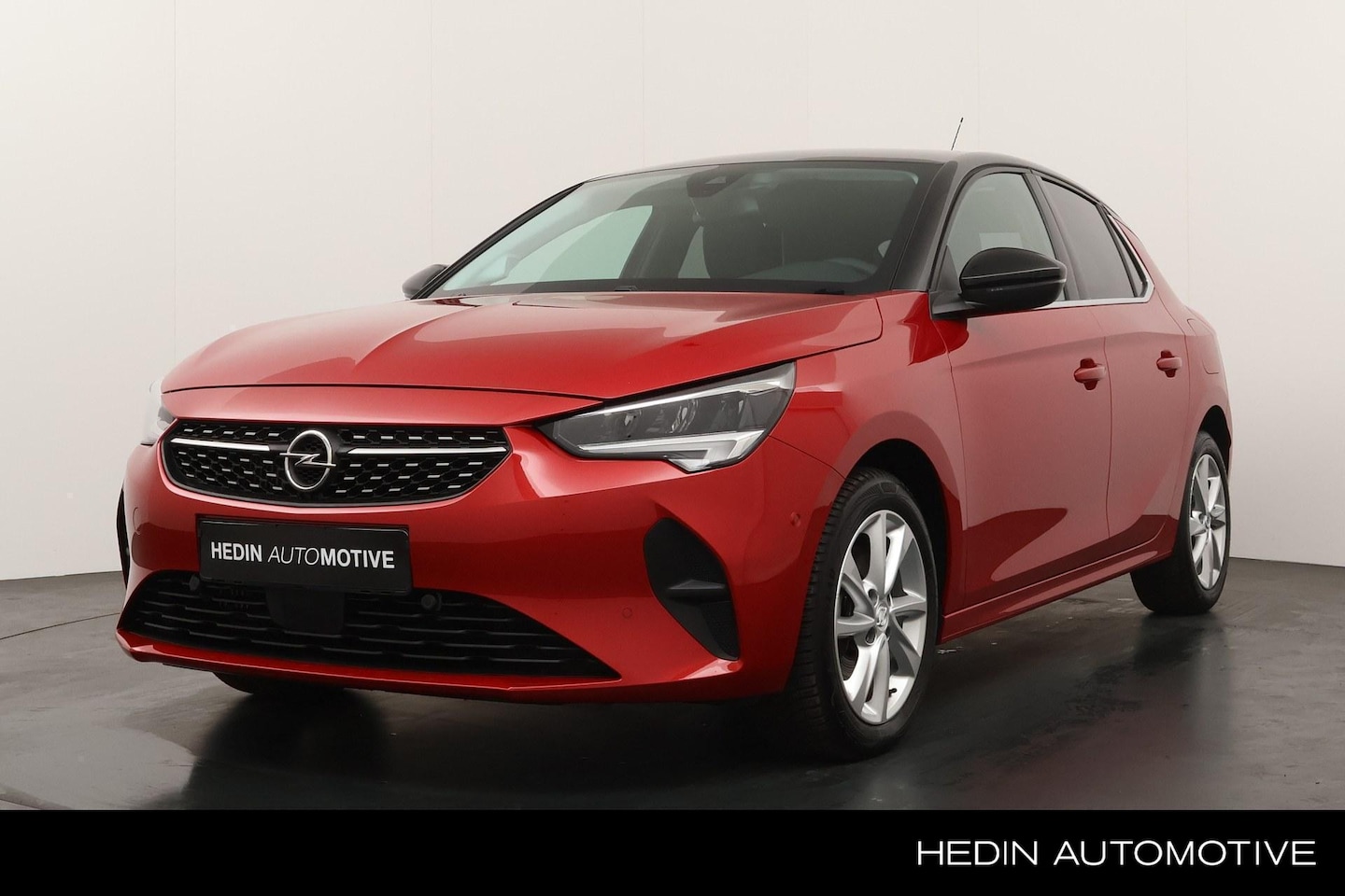 Opel Corsa - 1.2 100PK Elegance Automaat | Navigatie via App | Airco | Cruise control | Carplay | Stoel - AutoWereld.nl