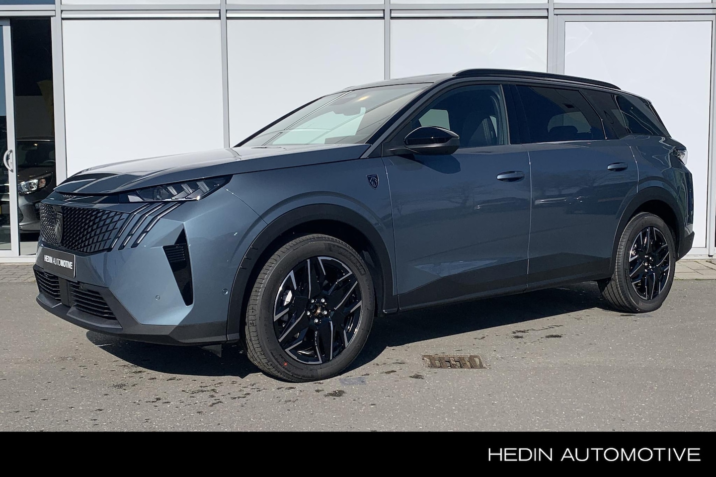 Peugeot 5008 - 1.2 Hybrid 145 GT Exclusive | Panoramadak | Lederen bekleding | Massagestoelen | Elektr. k - AutoWereld.nl