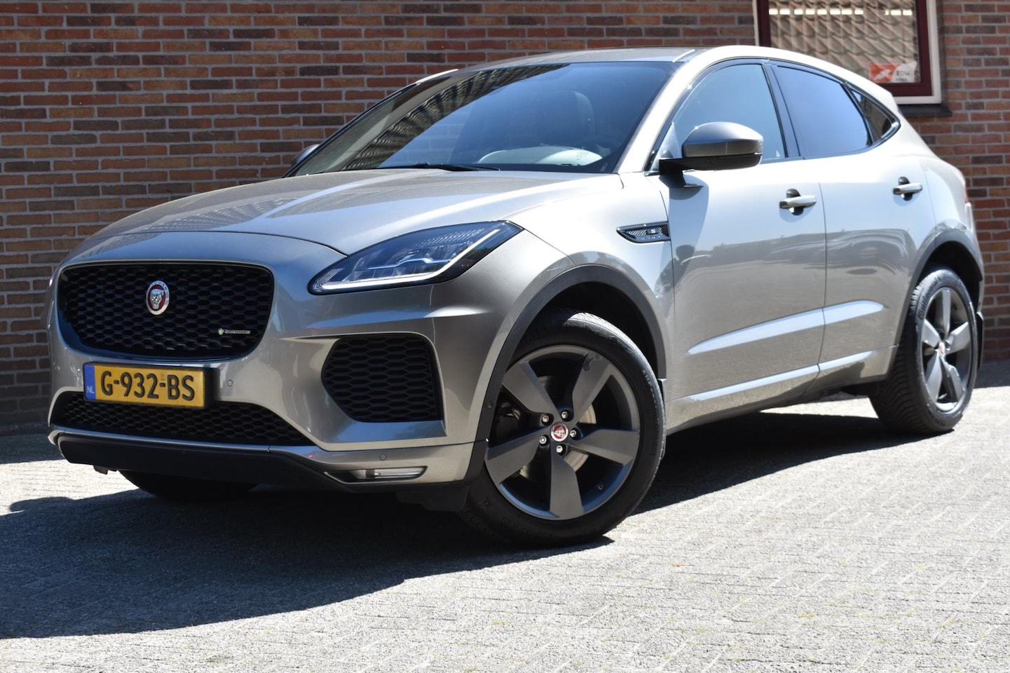 Jaguar E-Pace - 2.0 D150 R-Dynamic S '19 Pano Navi Clima Cruise - AutoWereld.nl