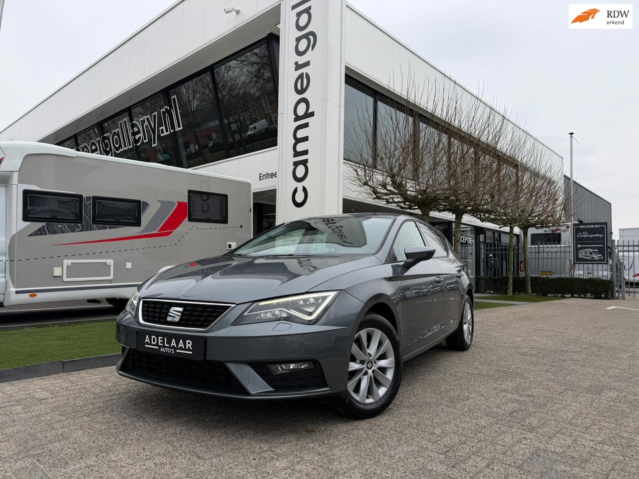SEAT Leon - 1.0 EcoTSI Style APPLE CARPLAY l XENON l NAVIGATIE l CRUISE CONTROL l CLIMATRONIC - AutoWereld.nl