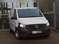 Mercedes-Benz Vito - 111 CDI Functional Lang Airco Nav. Cruise Control Trekhaak BTW 1ste Eigenaar