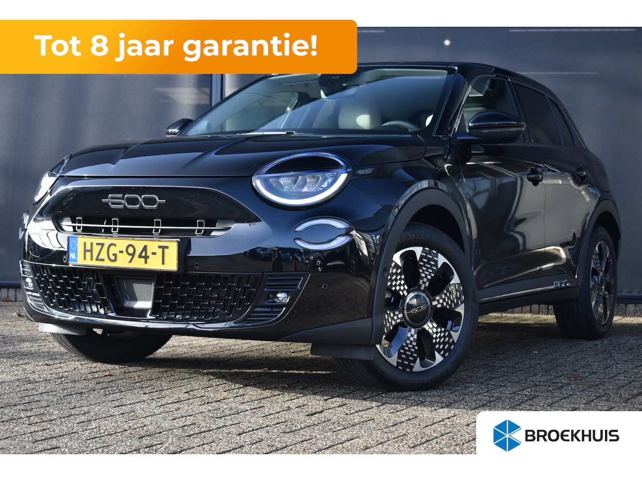Fiat 600 - 1.2 Hybrid La Prima 8 Jaar Garantie! | Massage | Vol-Leder | Adaptive Cruise | Elektr. Sto - AutoWereld.nl