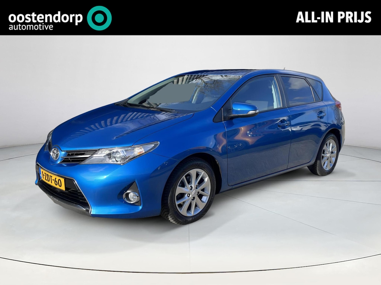 Toyota Auris - 1.3 Now | Airco | Cruise Control | Licht metalen velgen | Trekhaak - AutoWereld.nl
