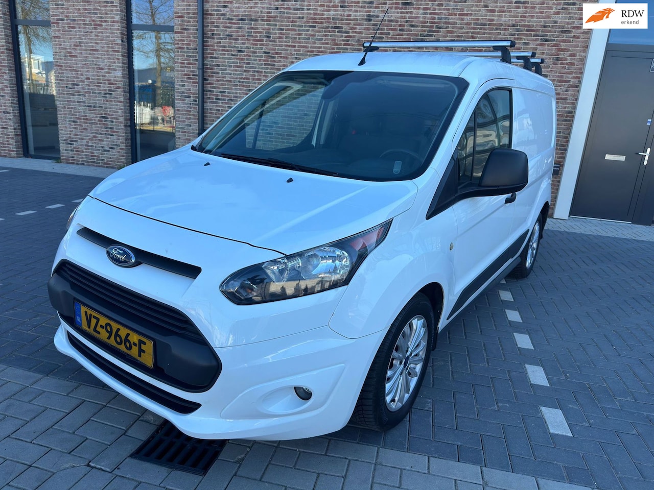 Ford Transit Connect - 1.5 TDCI L1 Trend | Marge | Trekhaak | CarPlay | - AutoWereld.nl