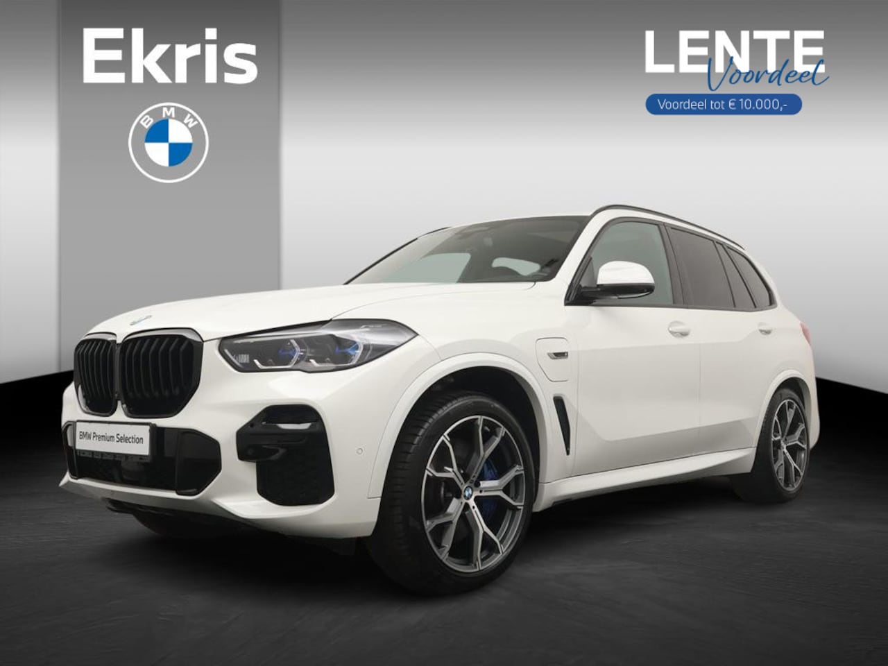 BMW X5 - xDrive45e Executive M-Sportpakket | Glazen Panoramadak | Leder | Stoelverwarming voor én a - AutoWereld.nl