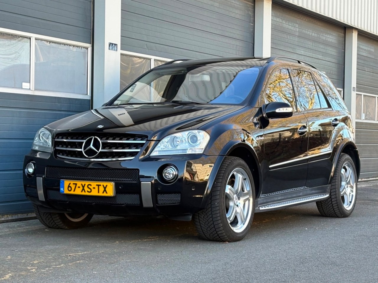MERCEDES-BENZ ML 63 AMG