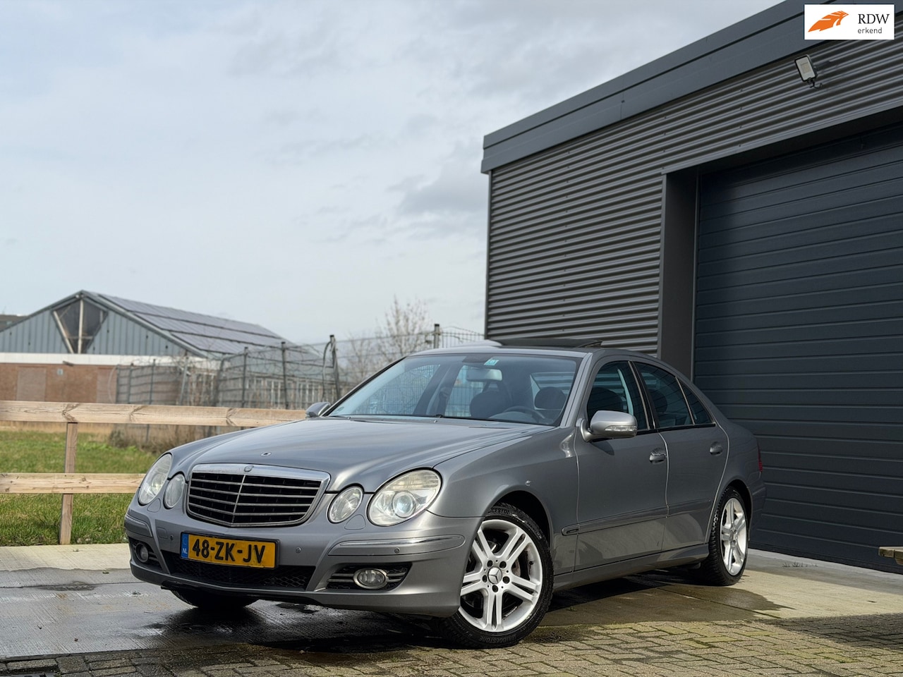 Mercedes-Benz E-klasse - 220 CDI Classic Xenon|Facelift|Dakje - AutoWereld.nl