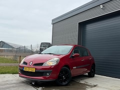 Renault Clio - 1.2 TCE Rip Curl 5-DRS Airco