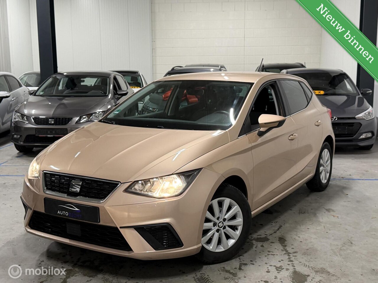 SEAT Ibiza - 1.0 TSI Style | Stoelverw | Cruise | Sensoren | Carplay - AutoWereld.nl