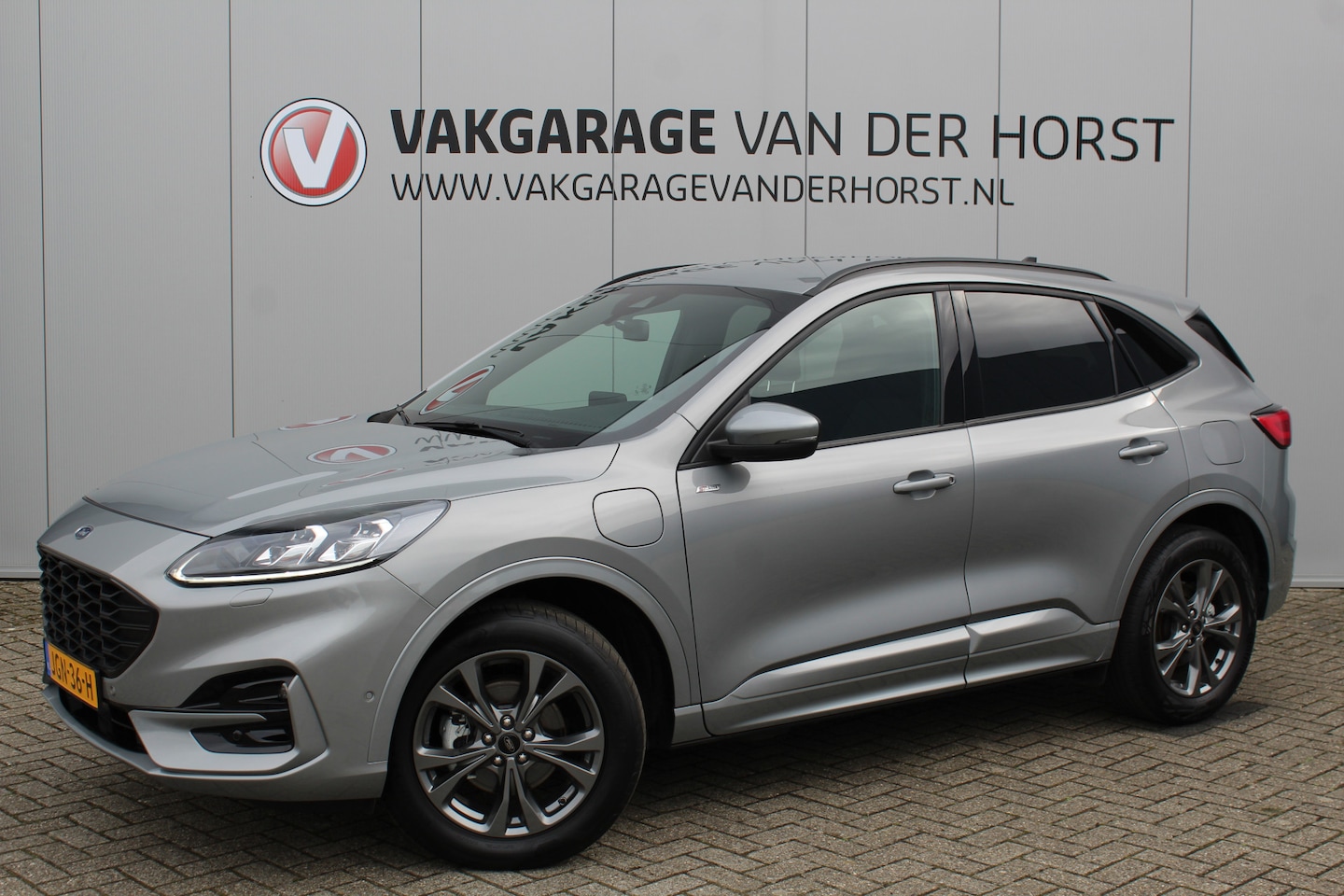 Ford Kuga - 2.5-225 PK PHEV ST-Line X. Hybride rijden voor een reële prijs ! Driver Assistance Pack, A - AutoWereld.nl