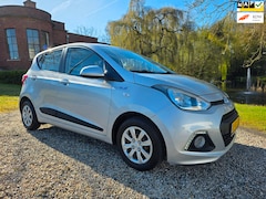 Hyundai i10 - 1.0i i-Motion Comfort Plus AIRCO 5-deurs