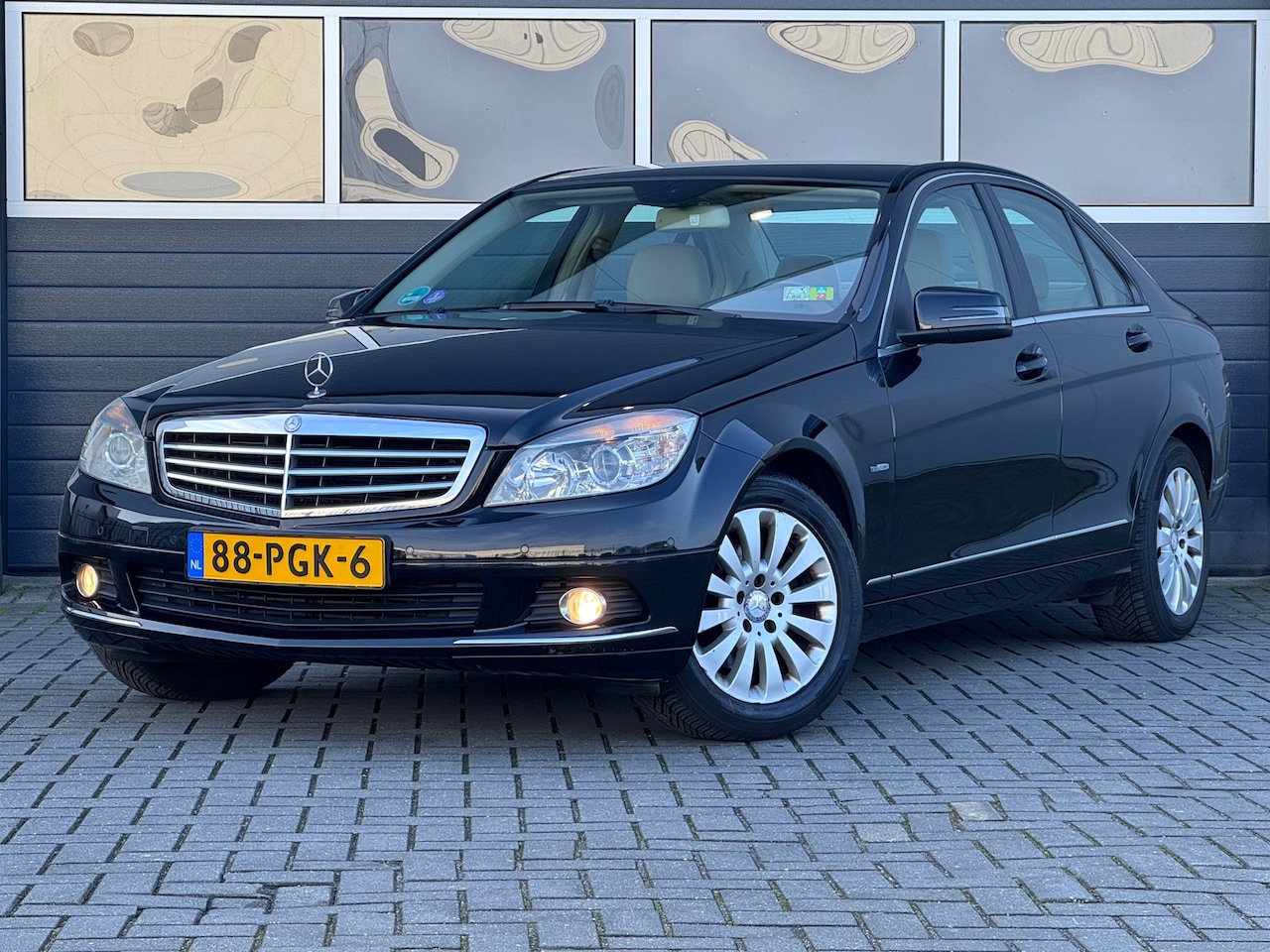 Mercedes-Benz C-klasse - 180 CGI Elegance | Automaat | P-Sensor | Elek Stoel - AutoWereld.nl