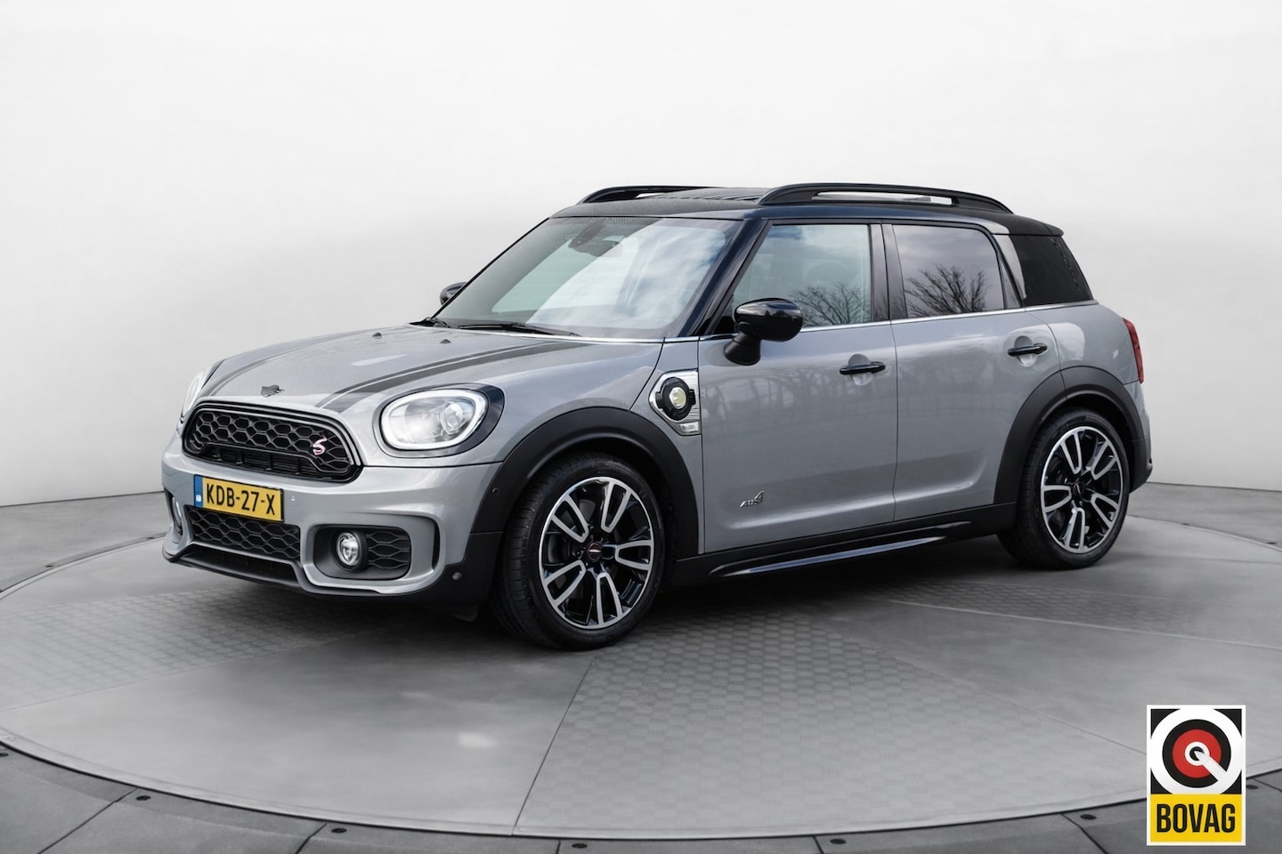 Ford Kuga - 2.5 PHEV ST-Line I NAVI I TREKH.I ADP. CRUISE I CAMERA I - AutoWereld.nl