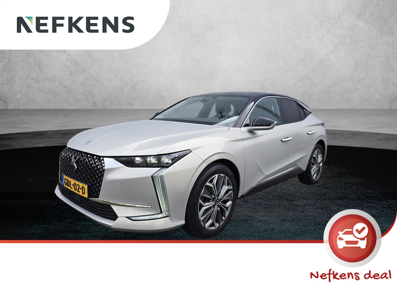 DS 4 - 1.2 PureTech Bastille | LM Velgen 19"| Navigatie | PDC V-A | Donker getint glas | Zwart da - AutoWereld.nl