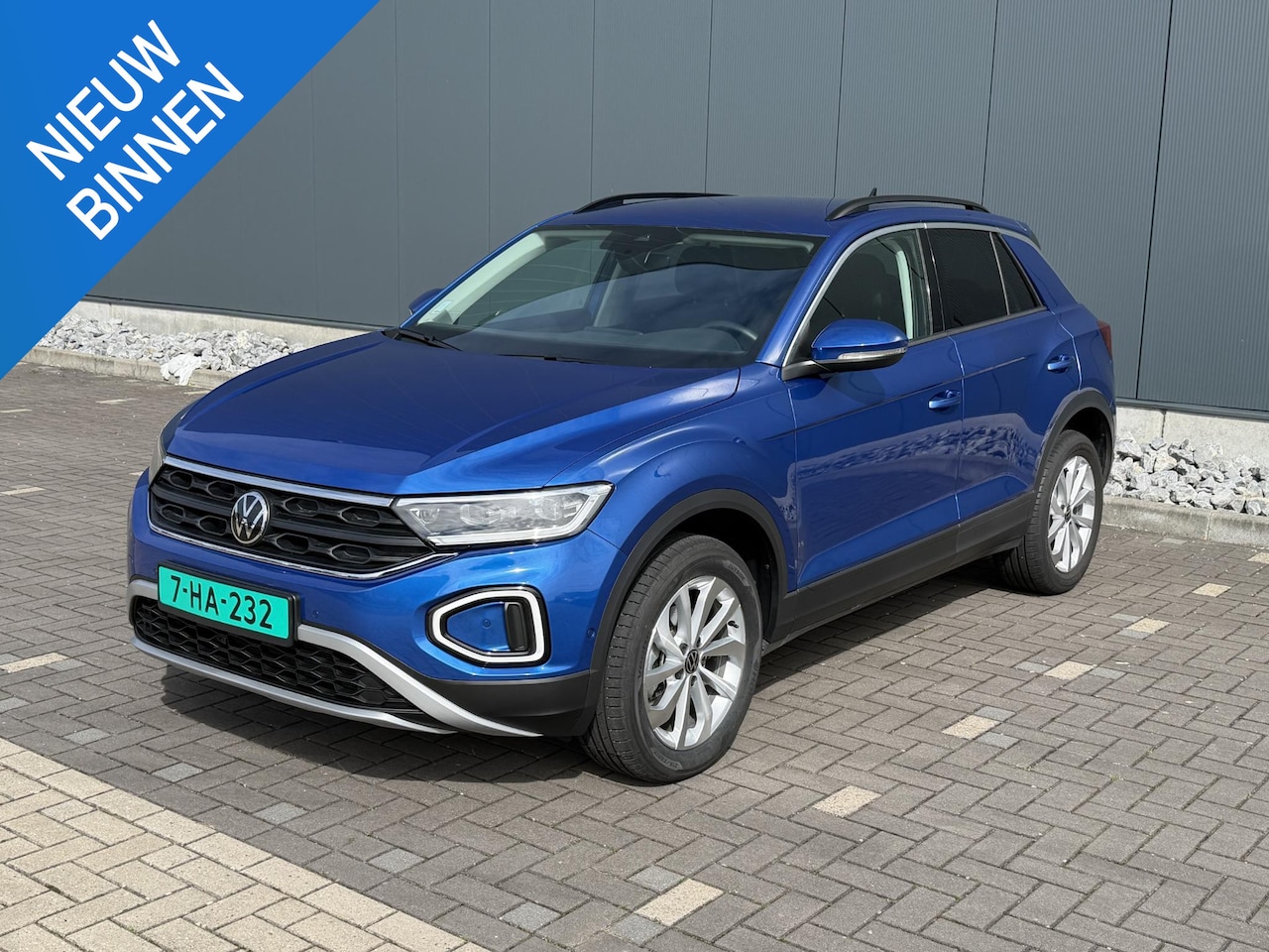 Volkswagen T-Roc - 1.5 TSI Life Business 1.5 TSI Life Business - AutoWereld.nl