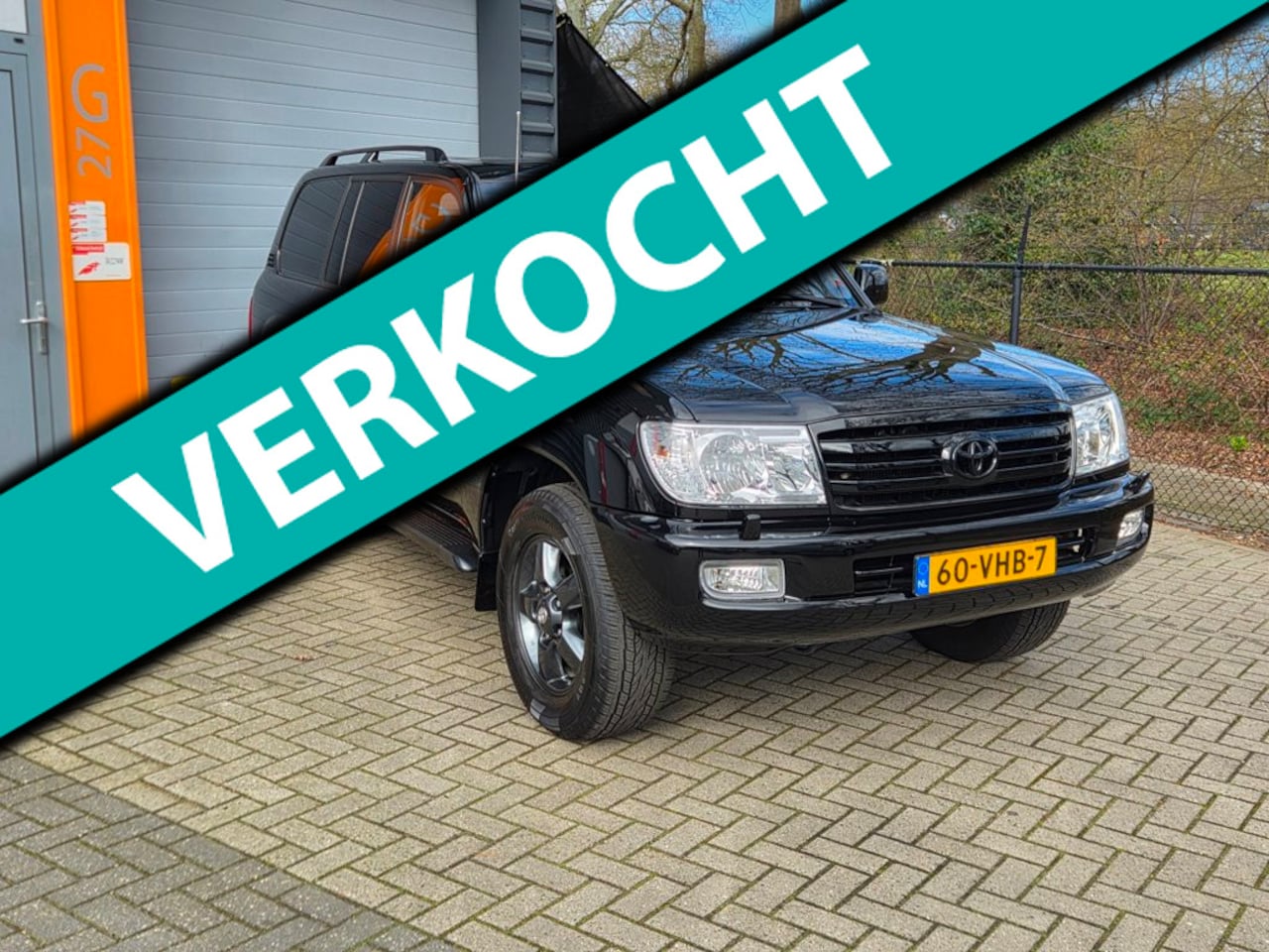 Toyota Land Cruiser 100 - LandCruiser 4.2 VX Standard Roof Window Van - AutoWereld.nl