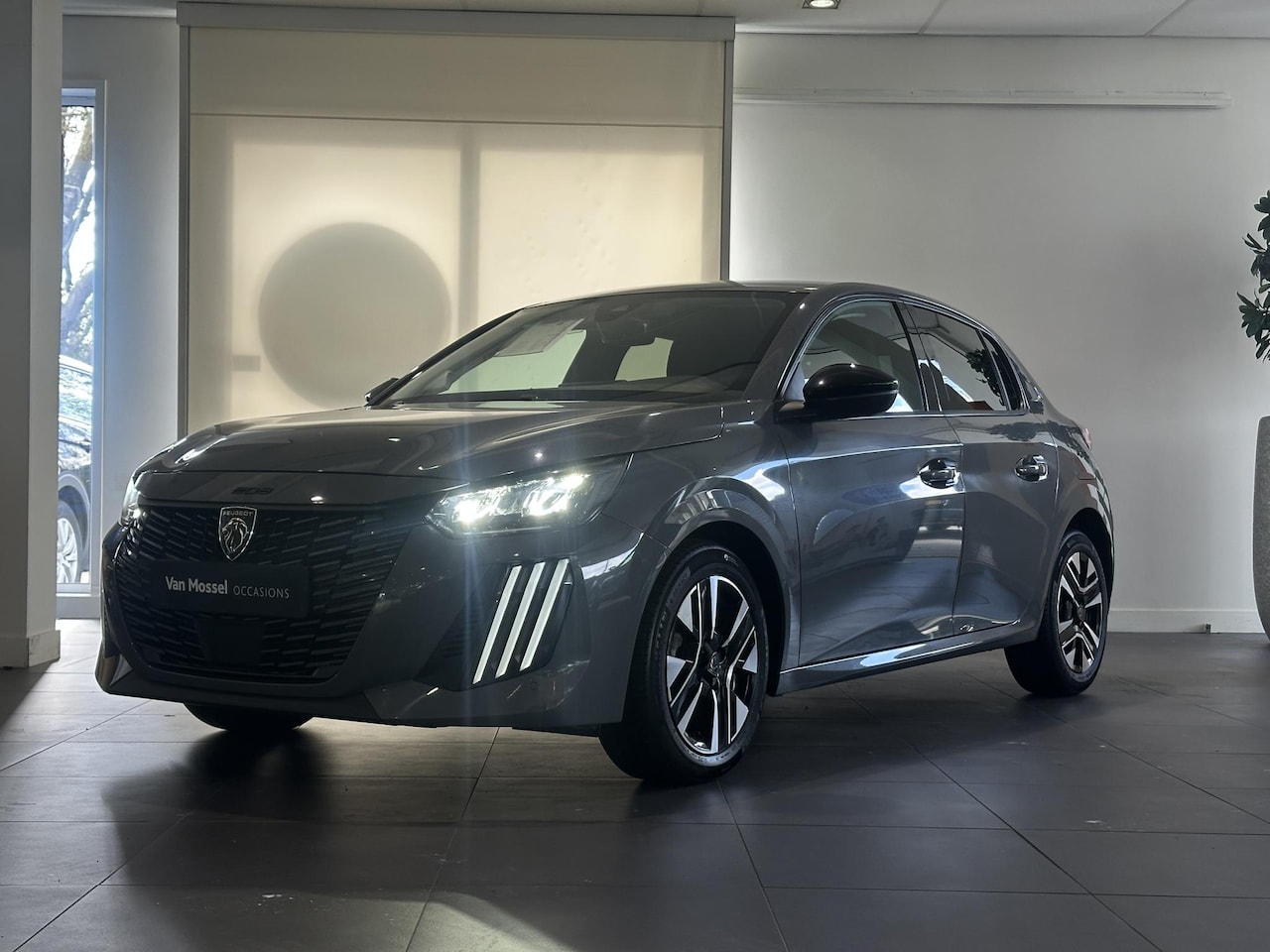 Peugeot 208 - 1.2 PureTech 100 Allure - AutoWereld.nl