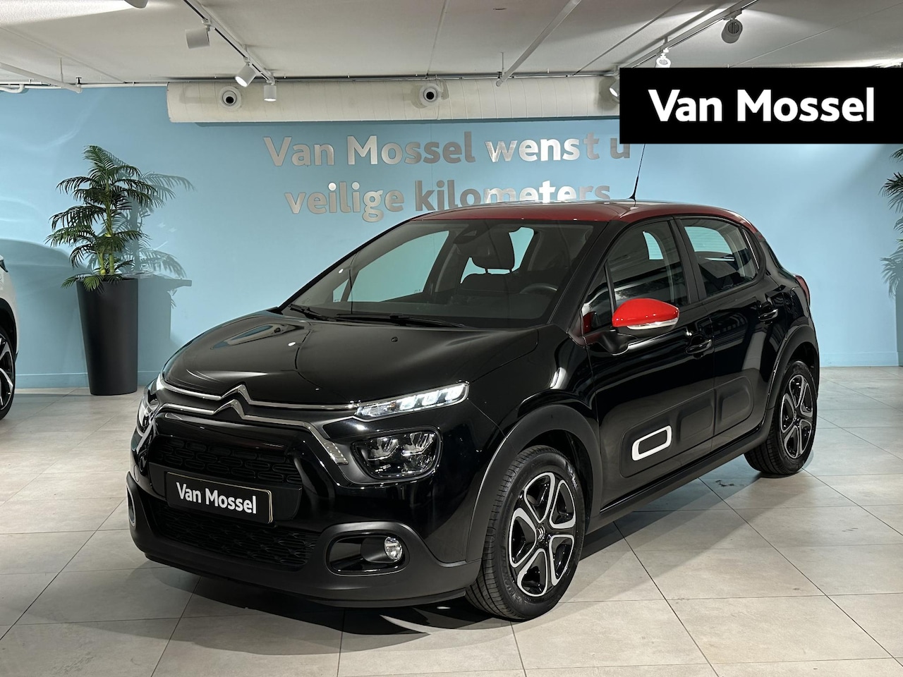 Citroën C3 - 1.2 PureTech Feel | Climate control | Parkeersensoren | Apple Carplay/Android Auto - AutoWereld.nl