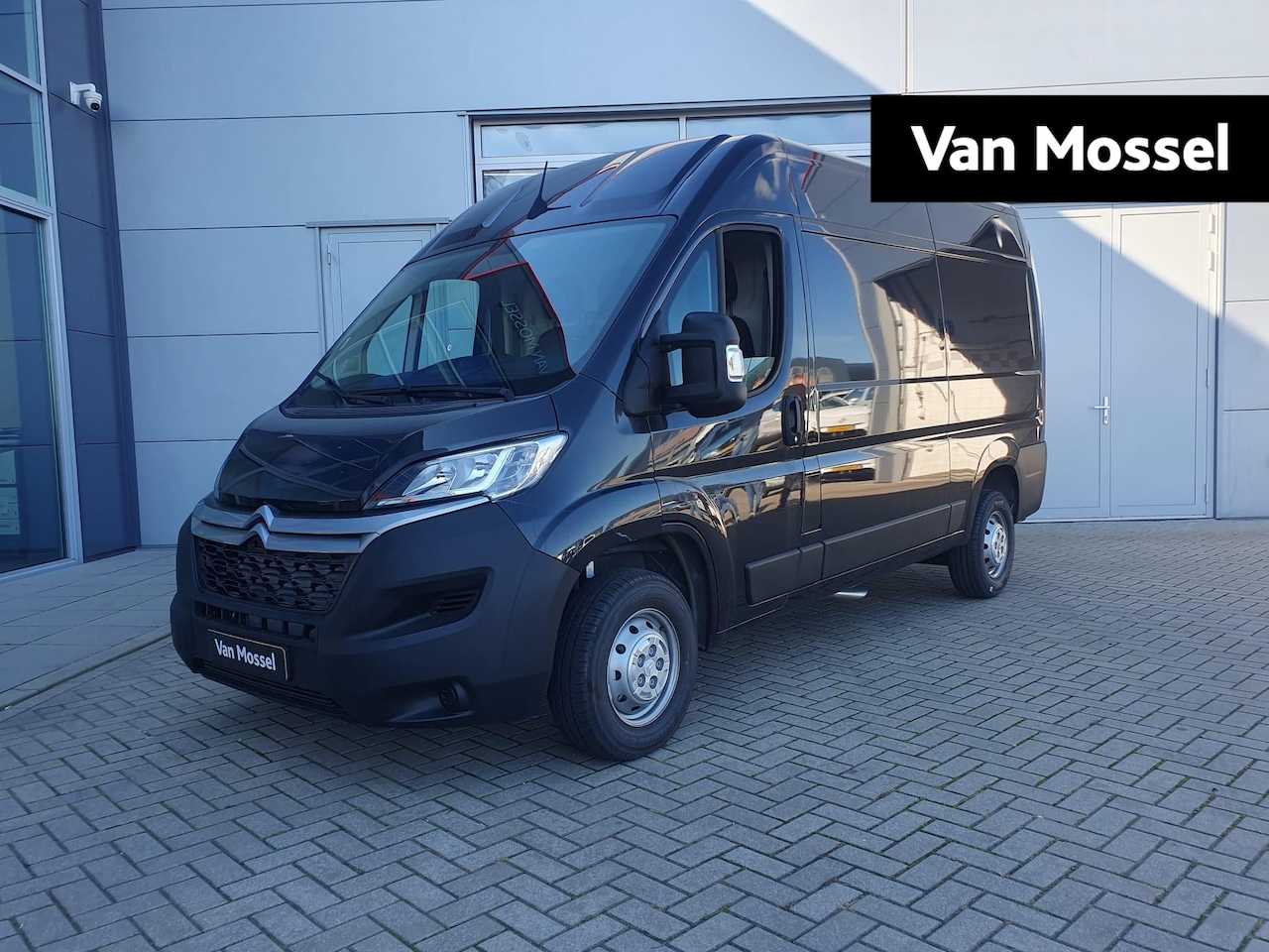 Citroën Jumper - 2.2 BlueHDi 120 L2H2 3.3t | 3-Zits | Climate Control | Full Map Navigatie | Apple Carplay - AutoWereld.nl