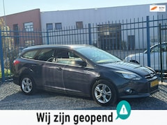 Ford Focus Wagon - 1.0 EcoBoost Trend AIRCOAPKKOOPJE