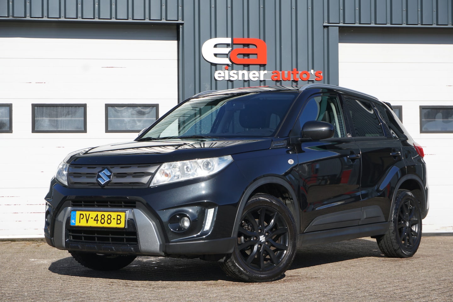 Suzuki Vitara - 1.6 Rhino Automaat | CAMERA | NAVI | CLIMATE | TREKHAAK | - AutoWereld.nl