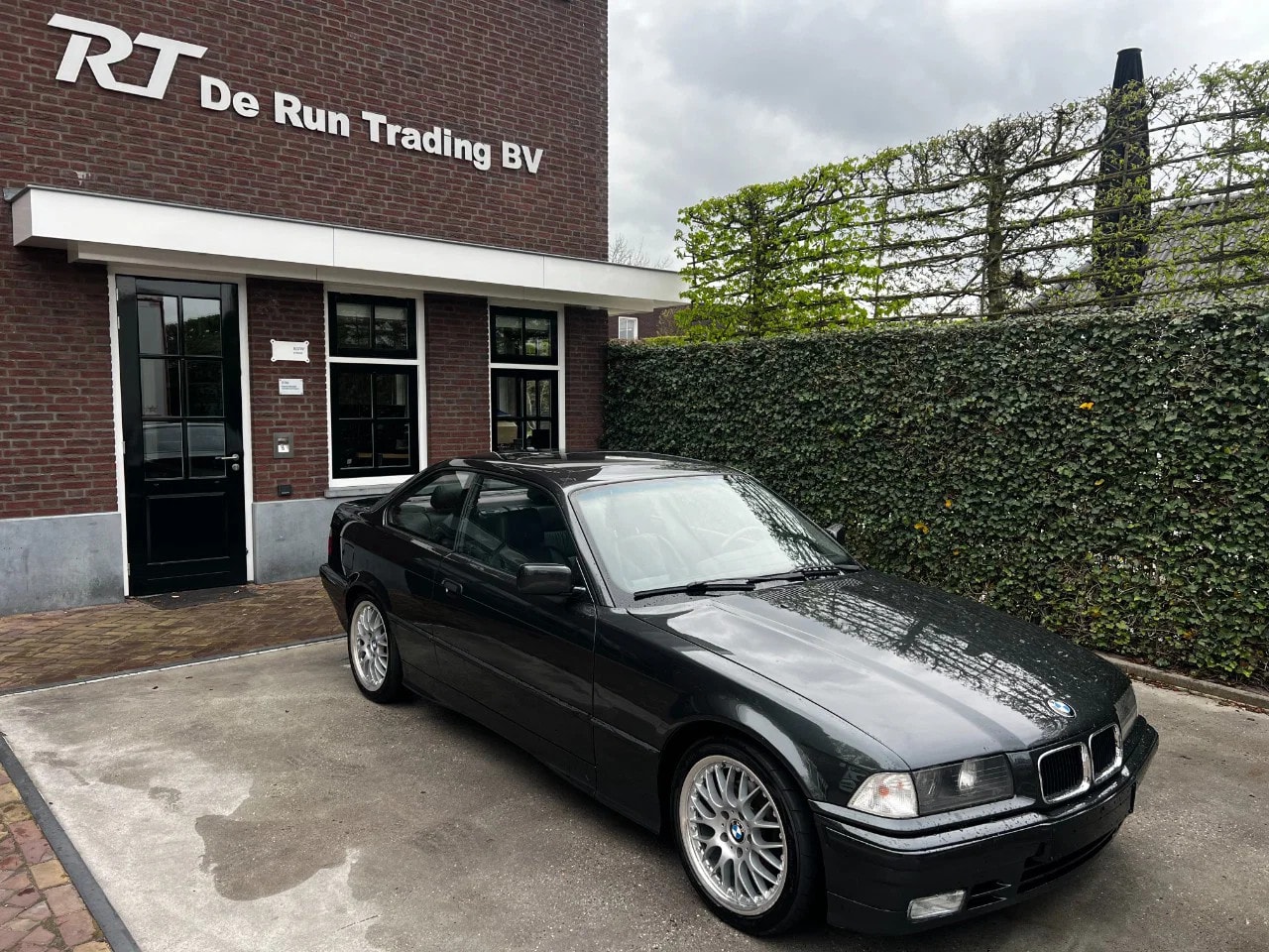 BMW 3-serie Coupé - 320 E36 Leder airco stoelverwarming etc. - AutoWereld.nl