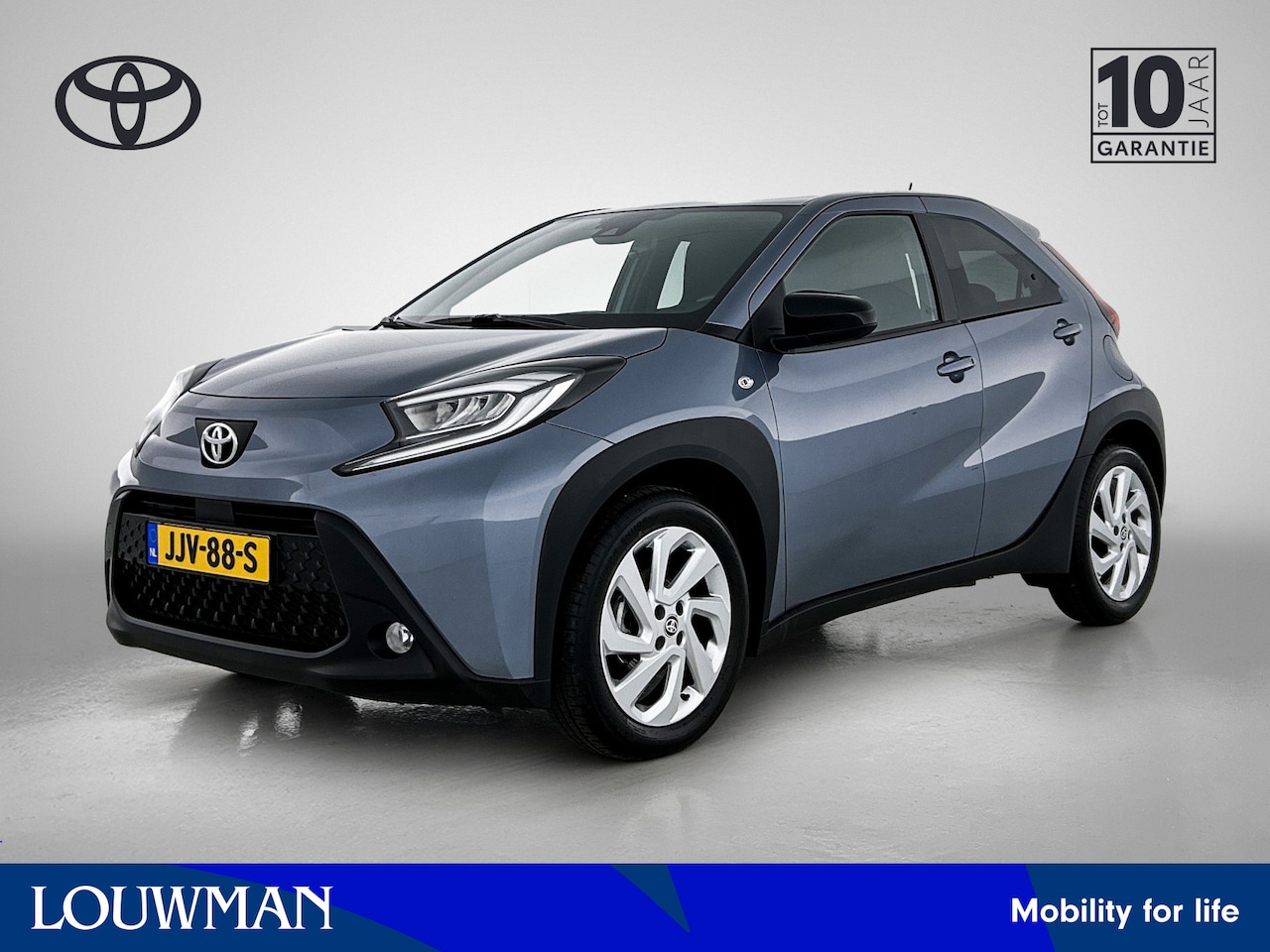 Toyota Aygo X - 1.0 VVT-i Automaat Pulse | Stoelverwarming | LM Velgen | Automatische Airco | Apple Carpla - AutoWereld.nl