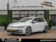 Volkswagen Golf - 1.0 eTSI Life Business