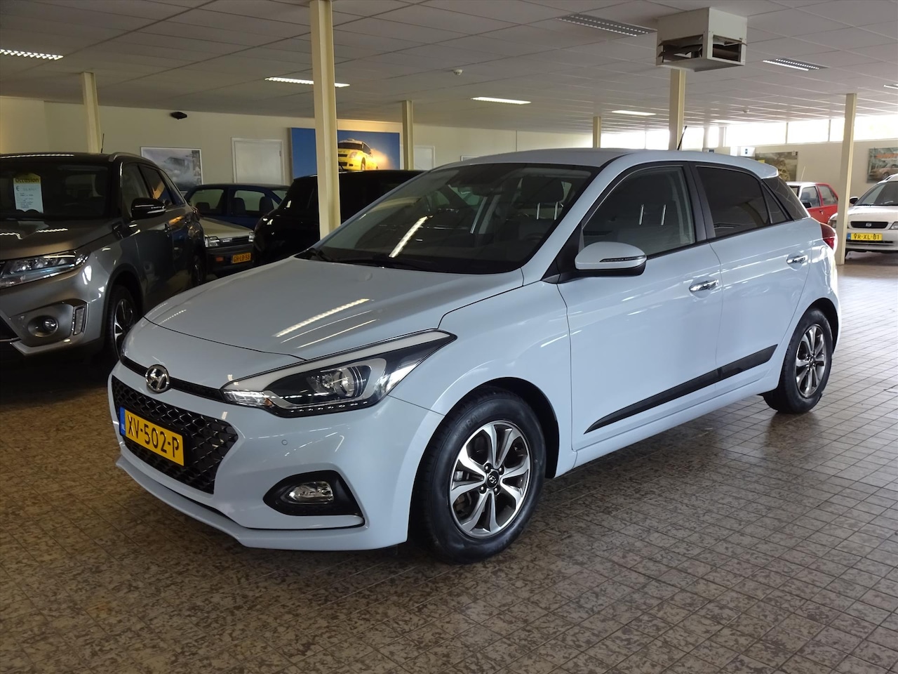 Hyundai i20 - 1.0 T-GDI Premium Automaat - AutoWereld.nl