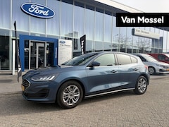 Ford Focus - 1.0 EcoBoost Hybrid Titanium | CARPLAY | PARKEERSENSOREN | WINTER PACK |