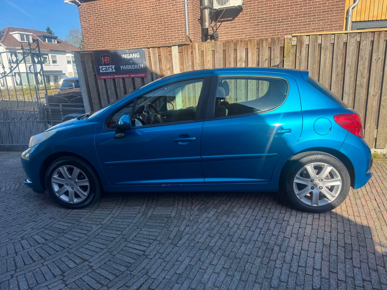 Peugeot 207 - 1.6 VTi XS Panoramadak,Navigatie - AutoWereld.nl