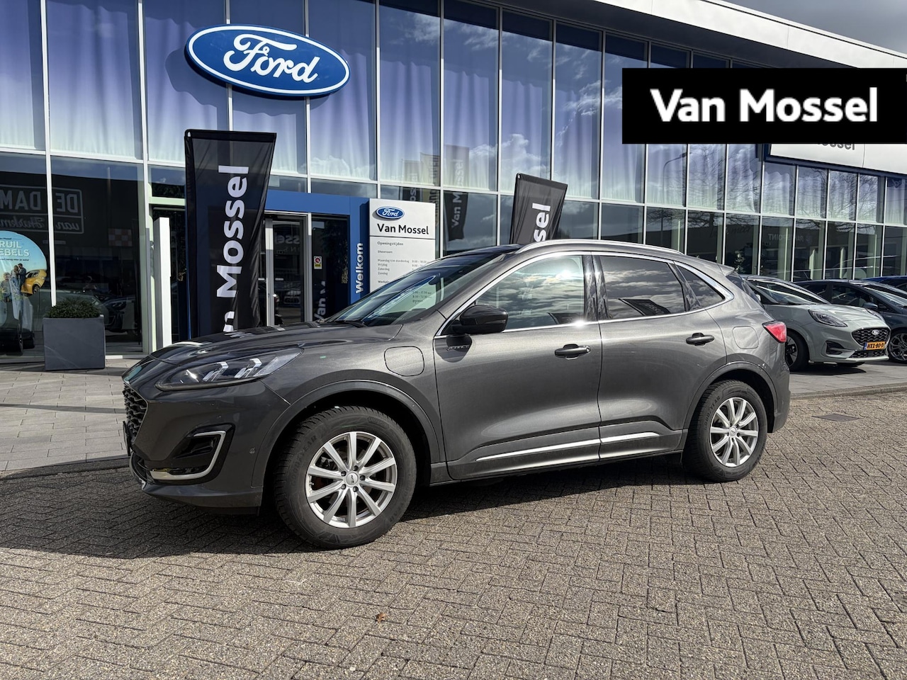 Ford Kuga - 2.5 PHEV Vignale | PANORAMADAK | TREKHAAK | WINTER PACK | DRIVER ASSISTANCE PACK | HEAD UP - AutoWereld.nl