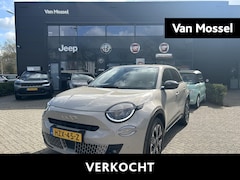 Fiat 600e - La Prima 54 kWh | Navigatie | Stoelverwarming | Camera | Parkeersensoren voor + achter | L