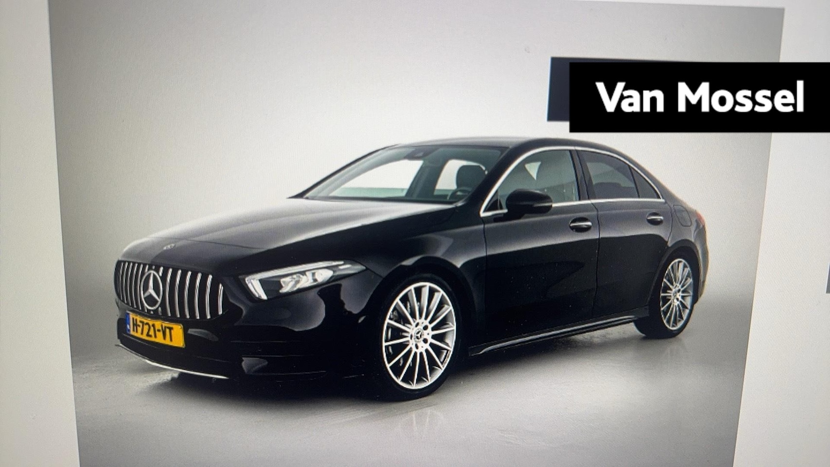 Mercedes-Benz A-klasse - 220 Premium | WORDT VERWACHT | AMG | SFEERVERLICHTING | ACHTERUITRIJCAMERA| STOELVERWARMIN - AutoWereld.nl