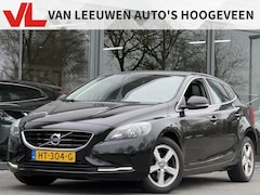 Volvo V40 - 2.0 D2 Momentum Business | Nieuw binnen | Navi | Trekhaak